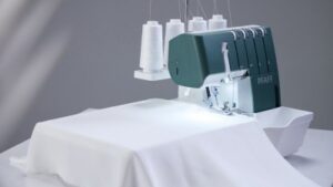 Pfaff-admire3000-Serger-extension table