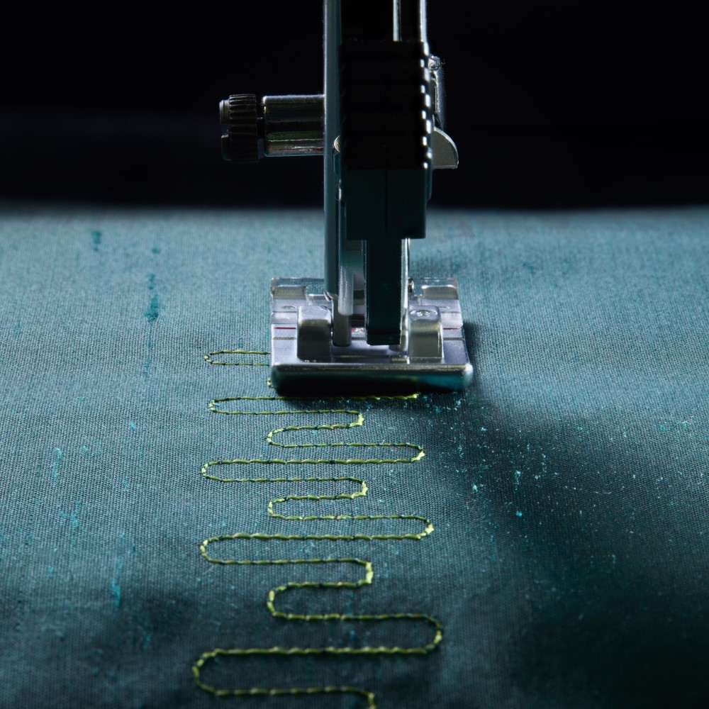 quilt expression™ 725 ***ACTION*** – Image 8