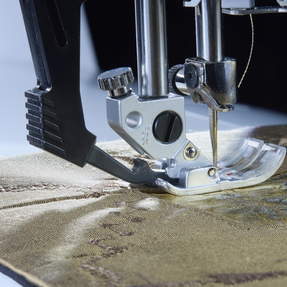 quilt expression™ 725 ***ACTION*** – Image 15